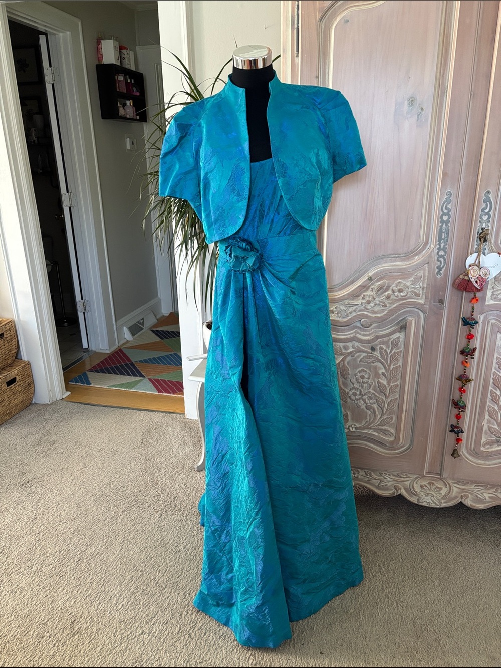 Stunning  Iridescent Teal Jacquard THEIA Gown with Matching Bolero